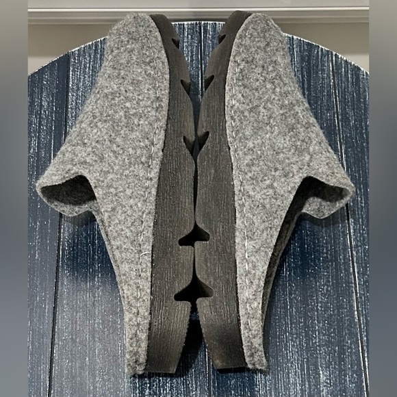 Flexus Platform Clogs - Picture 8 of 8